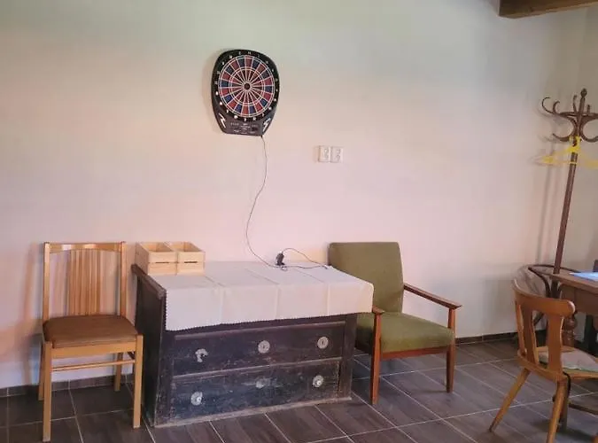 Na Vcelej Farme * Polichno